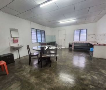 For Rent Single Detached House @ Kelapa Sawit @ Fully Furnished - Photo 3