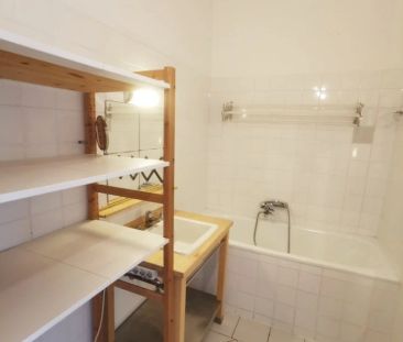 tolle 2 1/2 Zimmer Wohnung inkl schöner Küche & Kamin - Photo 5