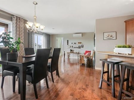 Crois. du Louvre, J4Y 0B7, Brossard - Photo 2