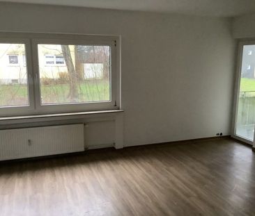 Gepflegte 3-Zimmer-Wohnung mit Balkon! - Photo 2