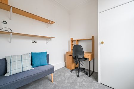 3 Bed Flat, Anson Road, N7 - Photo 4