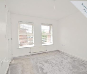 3 bedroom semi-detached house to rent - Photo 2