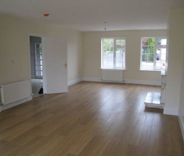 14 Glenageary Woods, Glenageary, Co. Dublin - Photo 3