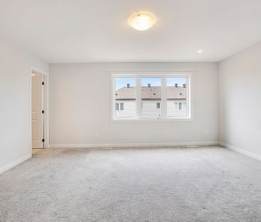 For Lease - 1013 Parabolica Way, Kanata, Ontario - Photo 4