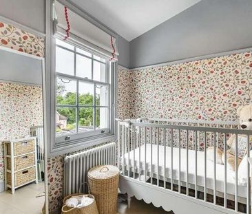 Avenue Cottages, High Street, NW7 - Photo 4