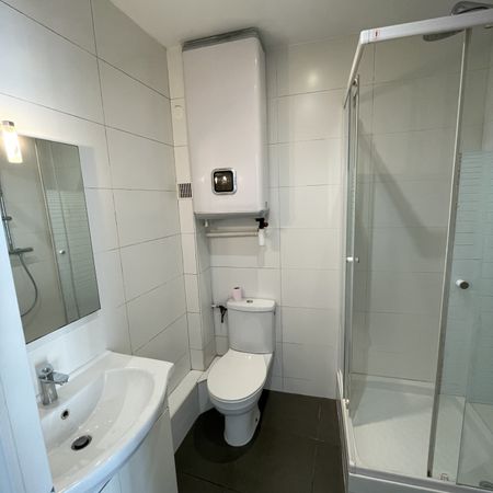Location Appartement 1 pièce 22m² POISSY 78300 - Photo 3