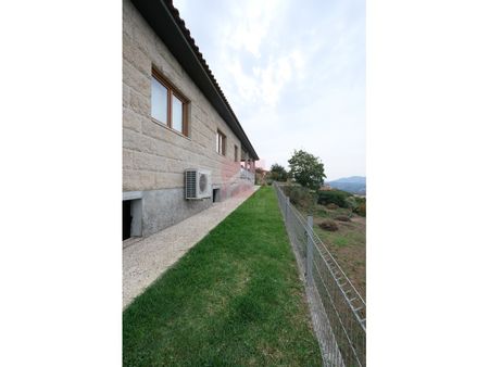 Moradia T3 em Viseu - Photo 3