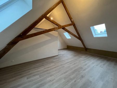 Te huur: Volledig gerenoveerde woning in hartje Vlamertinge - Photo 3