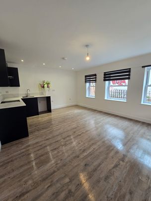 2 bedroom end terraced house - Photo 1