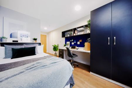 Silver En-Suite - Photo 4