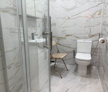 Lower Court Road, Epsom, Surrey, KT19 8SW - Photo 3