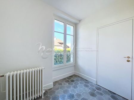 Hôtel particulier de charme entièrement rénové - Photo 5