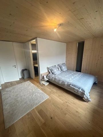 Superbe appartement de 4.5 pièces en duplex situé dans un immeuble entièrement rénové - Photo 2