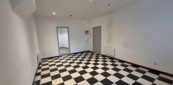 Location Appartement 1 pièce 38m² ST OMER 62500 - Photo 2