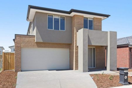 9 Squadron Road, Point Cook VIC, Belconnen - Photo 5