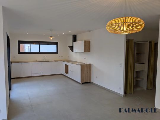 LOCATION MEUBLEE VILLA MODERNE 3 FACES • ORTAFFA - Photo 1