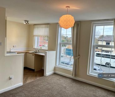 1 bedroom flat to rent - Photo 6