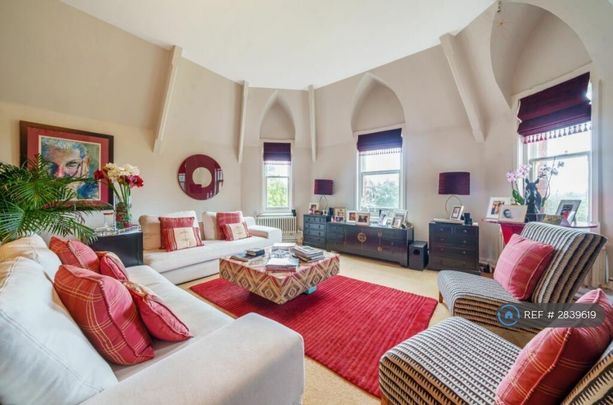 5 bedroom penthouse to rent - Photo 1