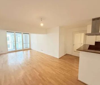 Charmante 2-Zimmer Wohnung mit Ausrichtung zum Innenhof und somit absoluter Ruhelage - Photo 1