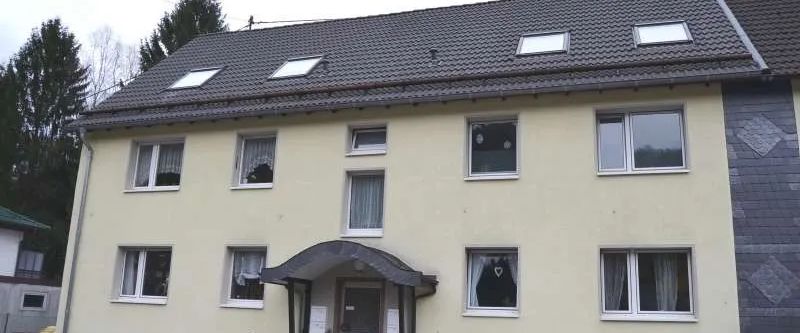 4 Zimmerwohnung mit Balkon und blick ins Grüne! - Foto 1