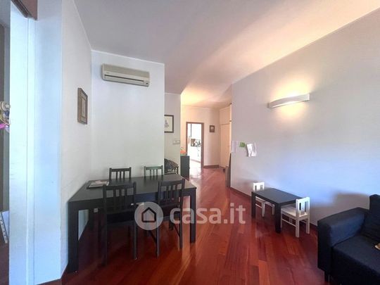 Trilocale in Affitto in Via Angelo Poliziano 16 a Milano - Photo 1