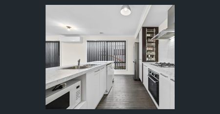 4 Bedrooms is Popular Bonshaw with Room for Caravan or Trailer - Photo 5