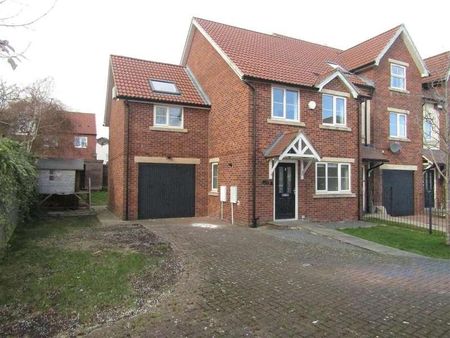 Redfearn Mews, Harrogate, HG2 - Photo 2