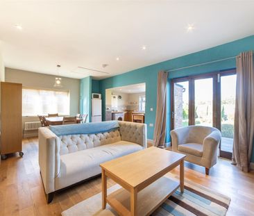 2 bed semi-detached bungalow to rent in Sackville Road, Heaton, NE6 - Photo 2