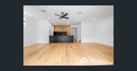 Direct Street Frontage. Modern Living. Prime Location. - Alba Residences - Photo 2