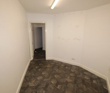 Agnes Road, Barnsley - Photo 4