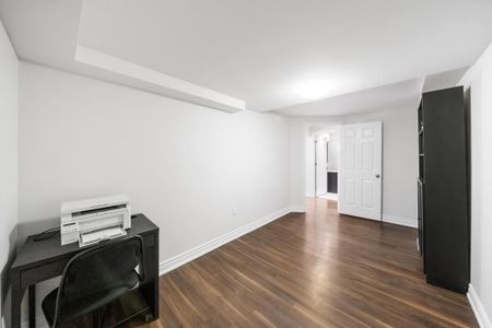 For Lease - 9 Alyssum Court Unit# Lower, Richmond Hill, Ontario - Photo 4