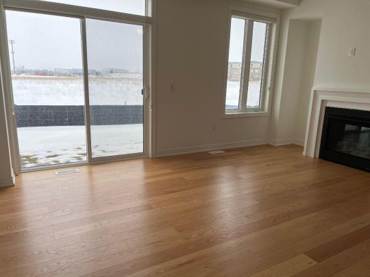 For Lease - 105 Picardy Drive, Hamilton, Ontario - Photo 1