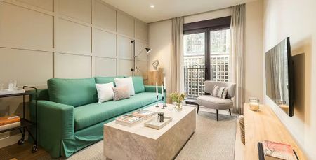 Calle de la Farmacia, Madrid, Community of Madrid 28004 - Photo 5