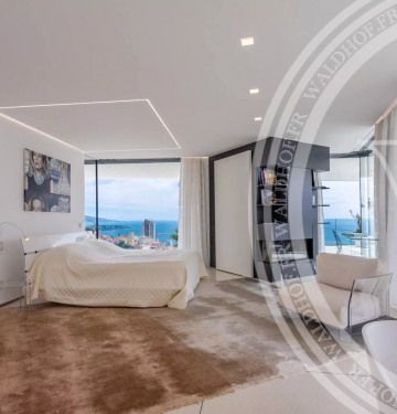 Villa • Centre - Photo 5