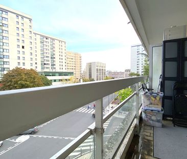 Suresnes (92150) Appartement Suresnes 1 pièce(s) 28.18 m2 - Photo 1