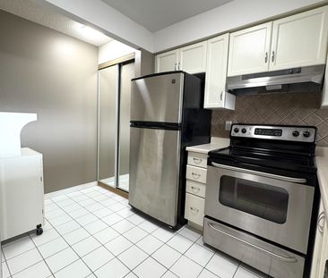 For Lease - 309 Major Mackenzie Drive Unit# 501, Richmond Hill, Ont... - Photo 5