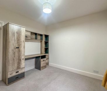 4 bedroom detached house to rent - Photo 1