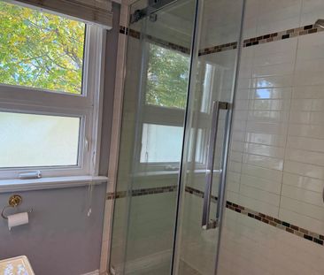 For Lease - 1377 Sheldon Avenue, Oakville, Ontario - Photo 1