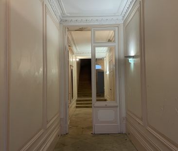 Location Appartement 2 pièces 37m² BORDEAUX 33000 - Photo 6