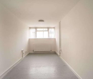 The Common, Stratford, E15 - Photo 2