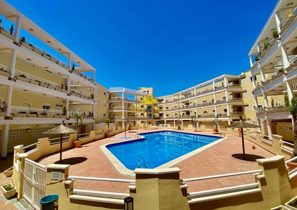 2 BEDROOM APARTMENT - DEHESA DE CAMPOAMOR