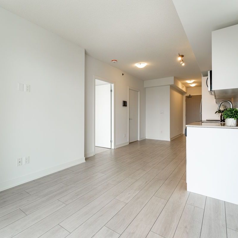 For Lease - 3210 Dakota Common Unit# A518, Burlington, Ontario - Photo 1