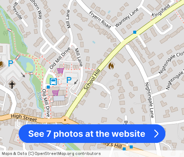 School Hill, Storrington, RH20 - Photo 1