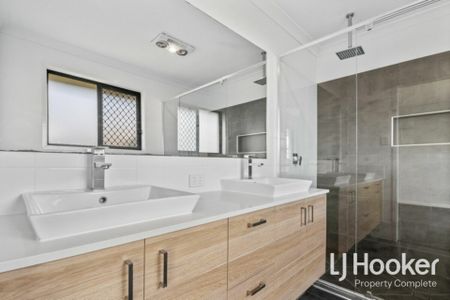 Exceptional Locale - Ideal Family Home - Space Inside & Out! - Photo 4