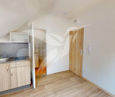 Pronájem bytu 1+kk 17 m2 - Fotografie 4