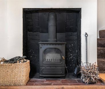 2 bedroom detached house to rent - Photo 2