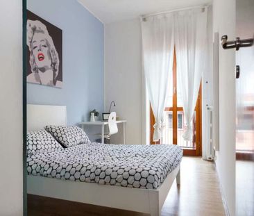 Via Adele Martignoni, Milan, Lombardy 20124 - Foto 2