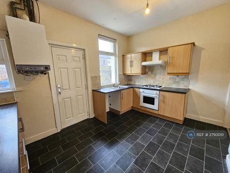 2 bedroom terraced house to rent - Photo 5