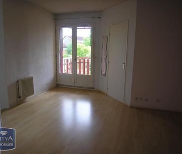Location Appartement 2 pièces 33m² MONT DE MARSAN 40000 - Photo 2