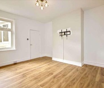 Salisbury Avenue, Preston Village, North Shields, NE29 - Photo 6